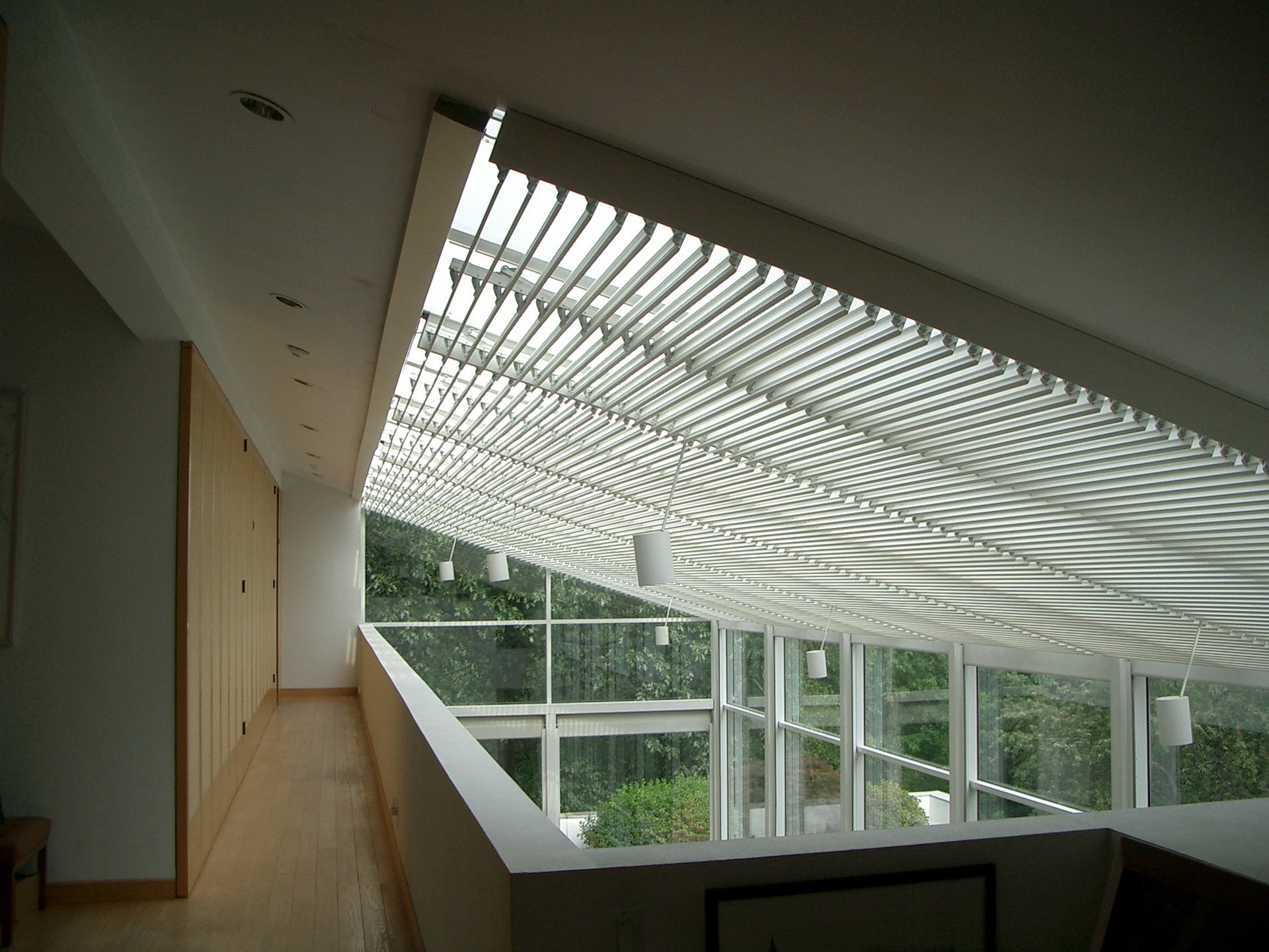 Venetian Sunshield blinds, sunshield shades | Lauresta
