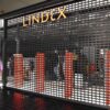 Pakeliamos aliuminės grotos Lindex parduotuvėje