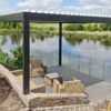 Bioklimatinė pergola prie tvenkinio