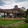 Tradicinė tentinė pergola riestu stogu iš šono
