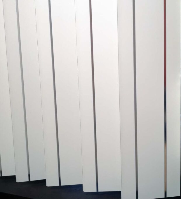 Plasic vertical blinds