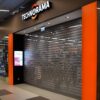 Pakeliamos aliuminės grotos Technorama parduotuvėje
