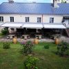 Tentinė pergola kavinės kiemelyje iš viršaus