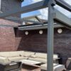 Tradicinė pergola kieme Kaune